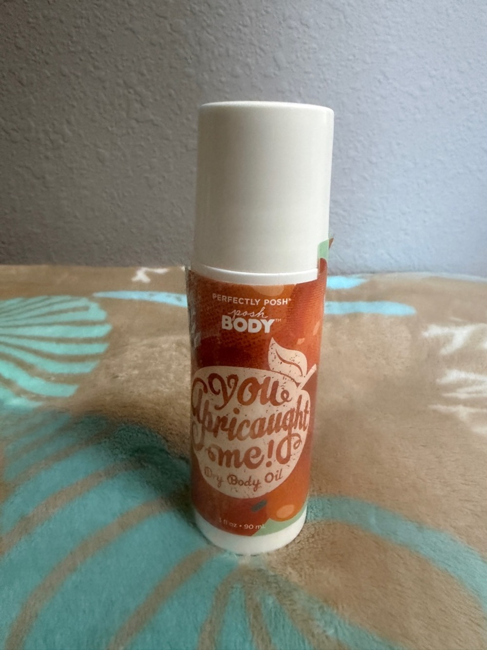 Perfectly Posh~You Apricaught Me! Body Oil~New and Sealed
